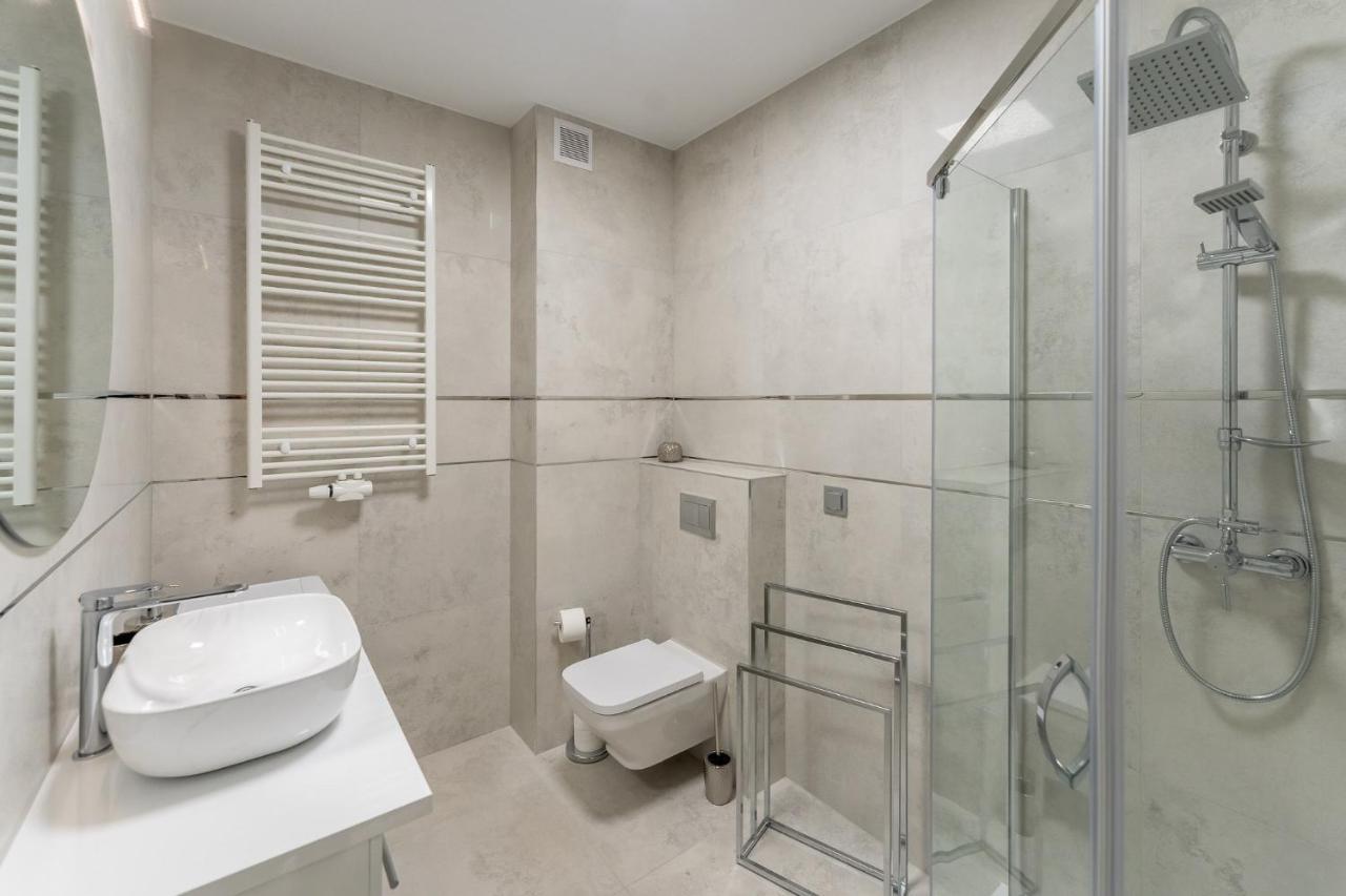 Fredry 2 Apartament Liliowy Колобжег Экстерьер фото